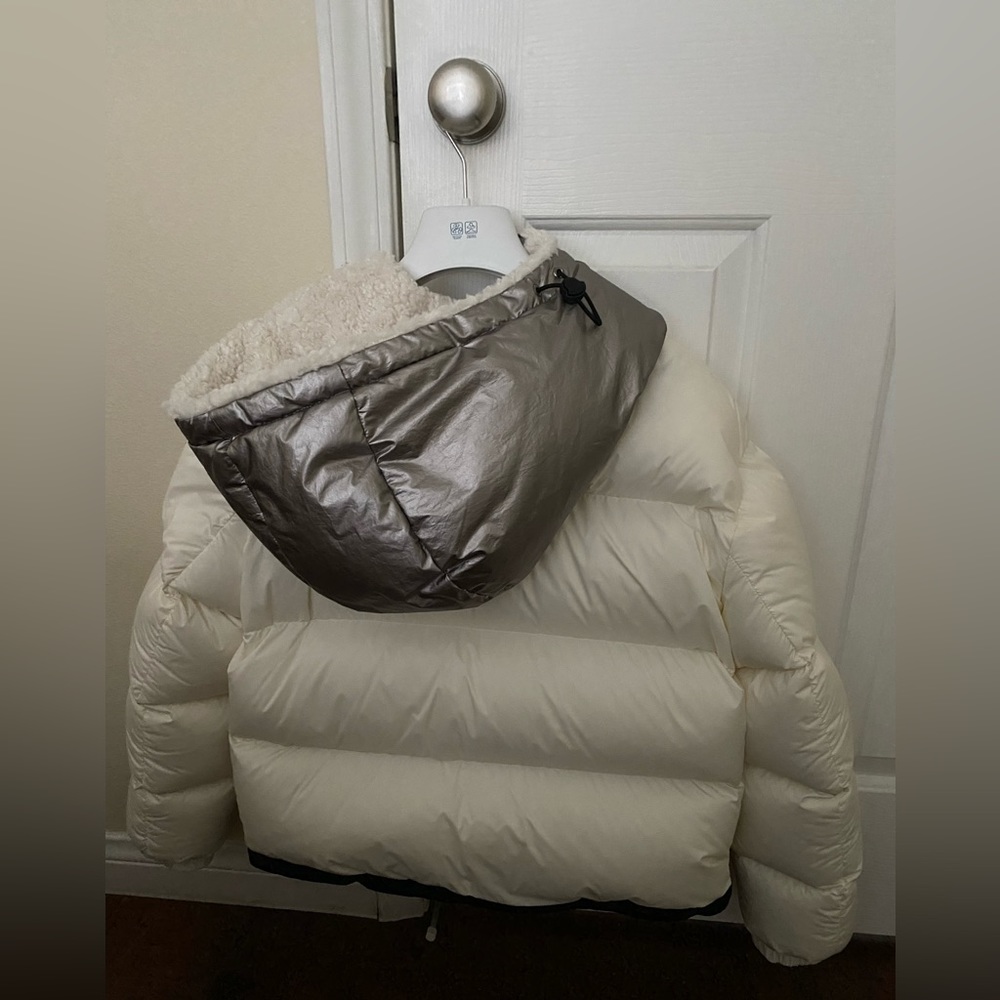 NEW Moncler puffer down jacket - Picture 10 of 15
